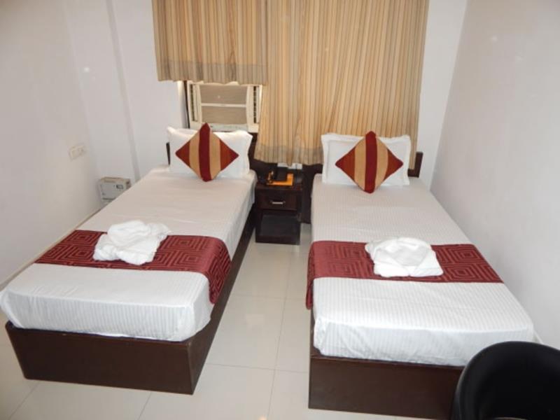 Hotel Siam International Delhi  Buitenkant foto