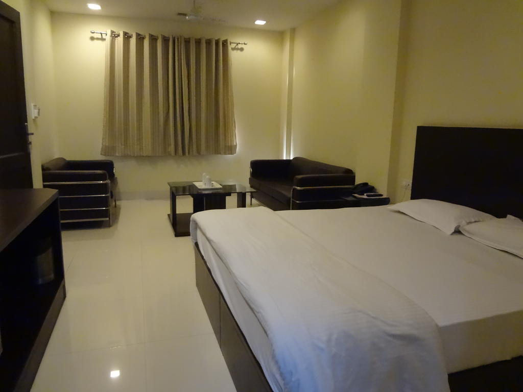 Hotel Siam International Delhi  Kamer foto