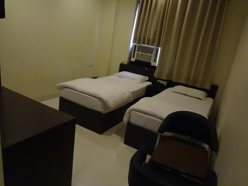 Hotel Siam International Delhi  Kamer foto
